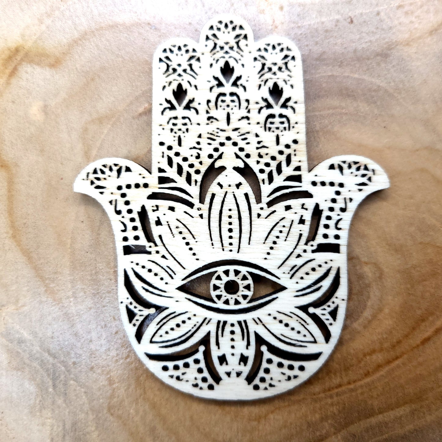 MAINS DE FATMA EN DESSOUS DE VERRES EN BOIS + STATIONS DE RECHARGE DE PIERRES - ARTISANAUX, UNIQUES & ORIGINAUX