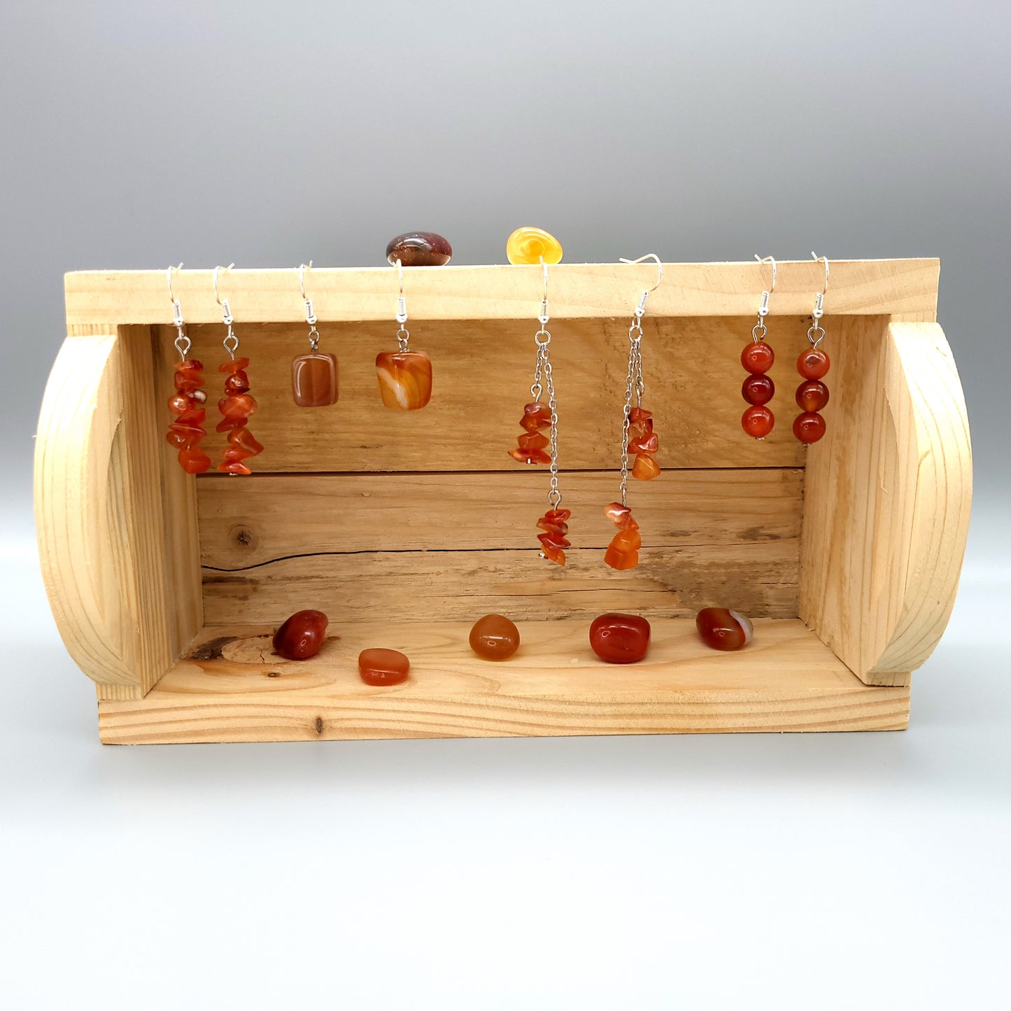 4 MODÈLES DE BOUCLES D'OREILLES EN PIERRE AGATE ORANGE - BIJOUX ARTISANAUX, UNIQUES & ORIGINAUX