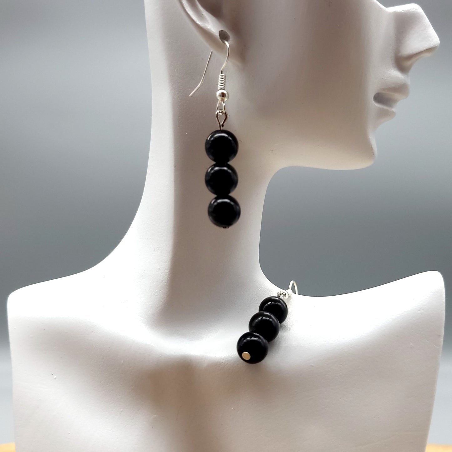 3 MODÈLES DE BOUCLES D'OREILLES EN PIERRE OBSIDIENNE - BIJOUX ARTISANAUX, UNIQUES & ORIGINAUX