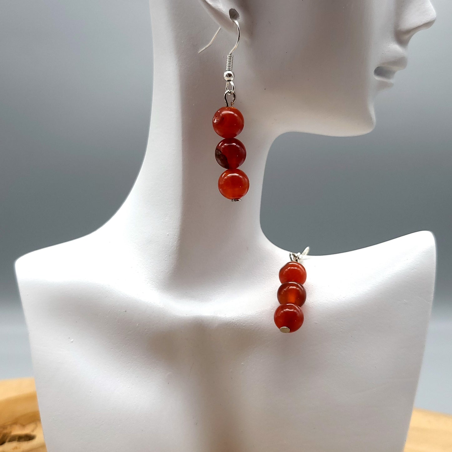 3 MODÈLES DE BOUCLES D'OREILLES EN PIERRE DE CORNALINE - BIJOUX ARTISANAUX, UNIQUES & ORIGINAUX