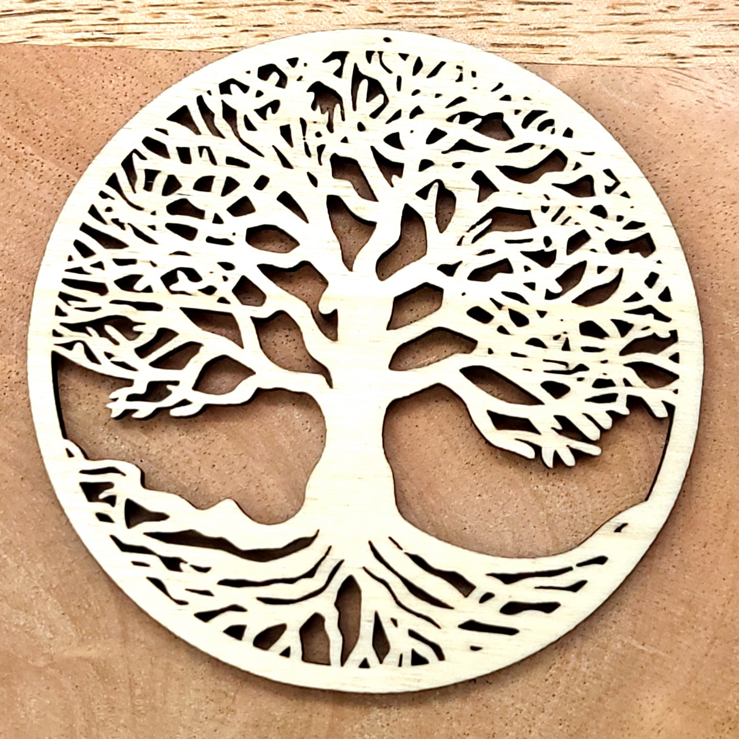 ARBRES DE VIE EN DESSOUS DE VERRES + STATIONS DE RECHARGE DE PIERRES - ARTISANAUX, UNIQUES & ORIGINAUX