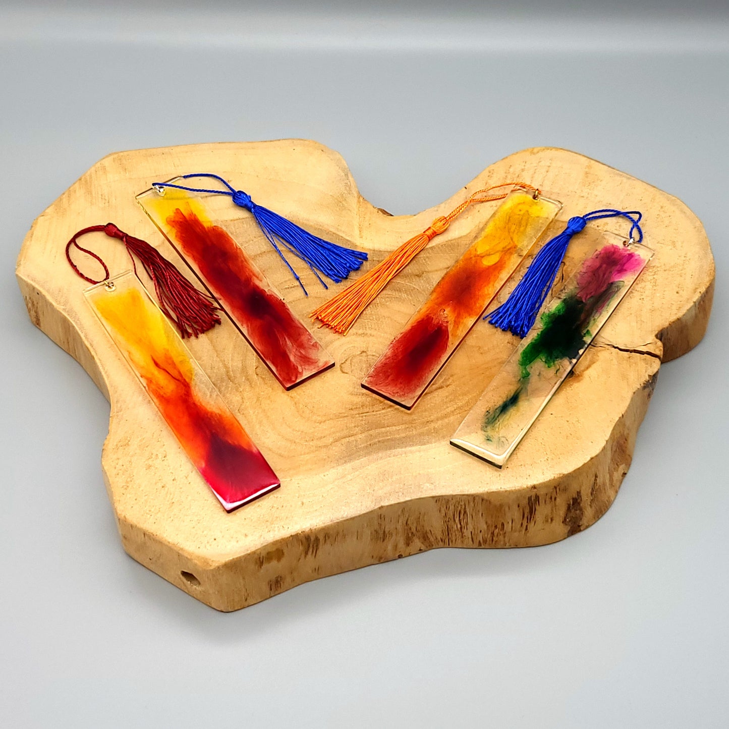 MARQUES PAGES EN PLAQUE RECTANGULAIRE + POMPON - DIVERS TAILLES & COLORIS UNIQUES, ARTISANAUX & ORIGINAUX