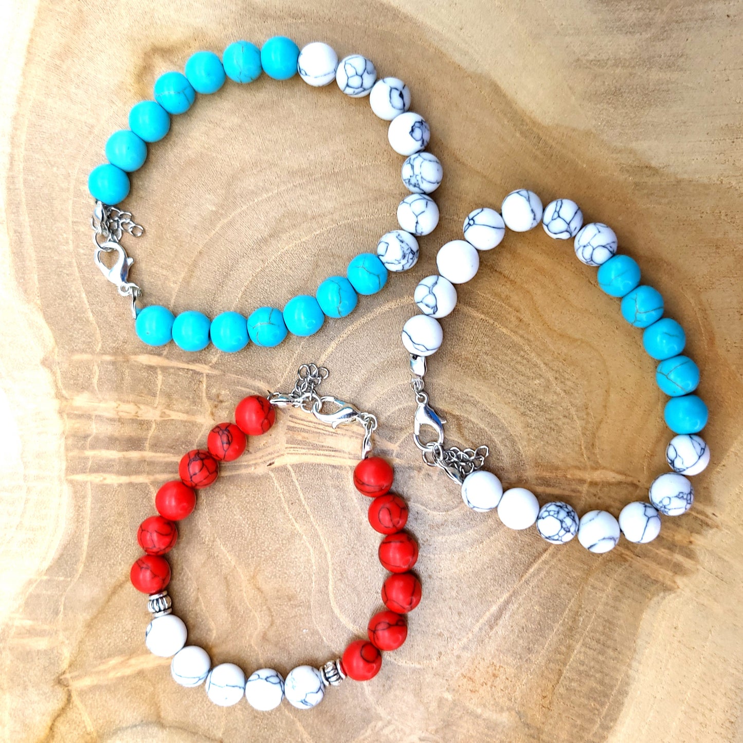 BRACELETS EN DUO DE PERLES RONDES EN PIERRES HOWLITE EN 3 VERSIONS - 2 TAILLES AU CHOIX - BIJOUX ARTISANAUX, UNIQUES & ORIGINAUX