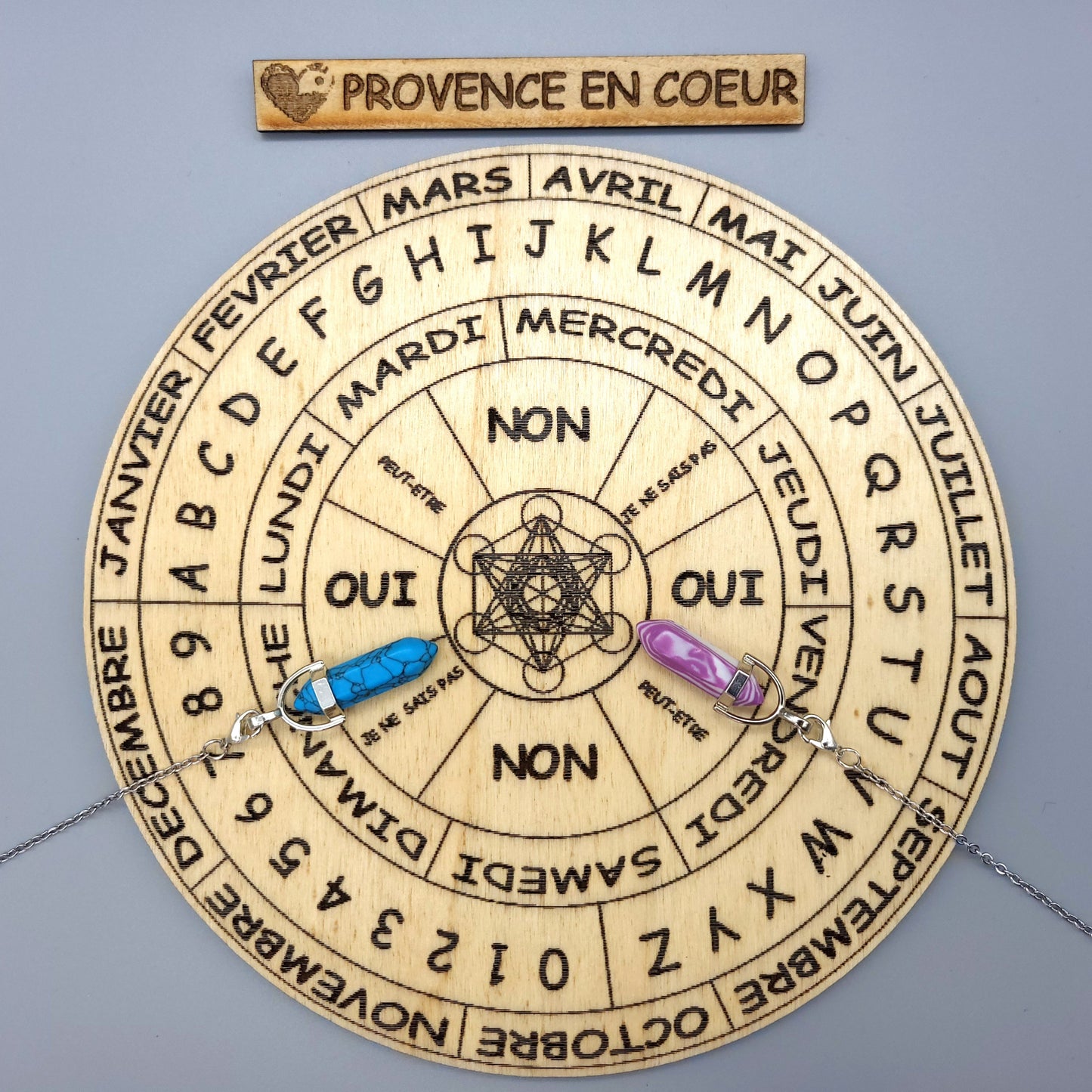 DIVERS PENDULES FANTAISIES DE RADIESTHÉSIE EN RÉSINE MULTICOLORES