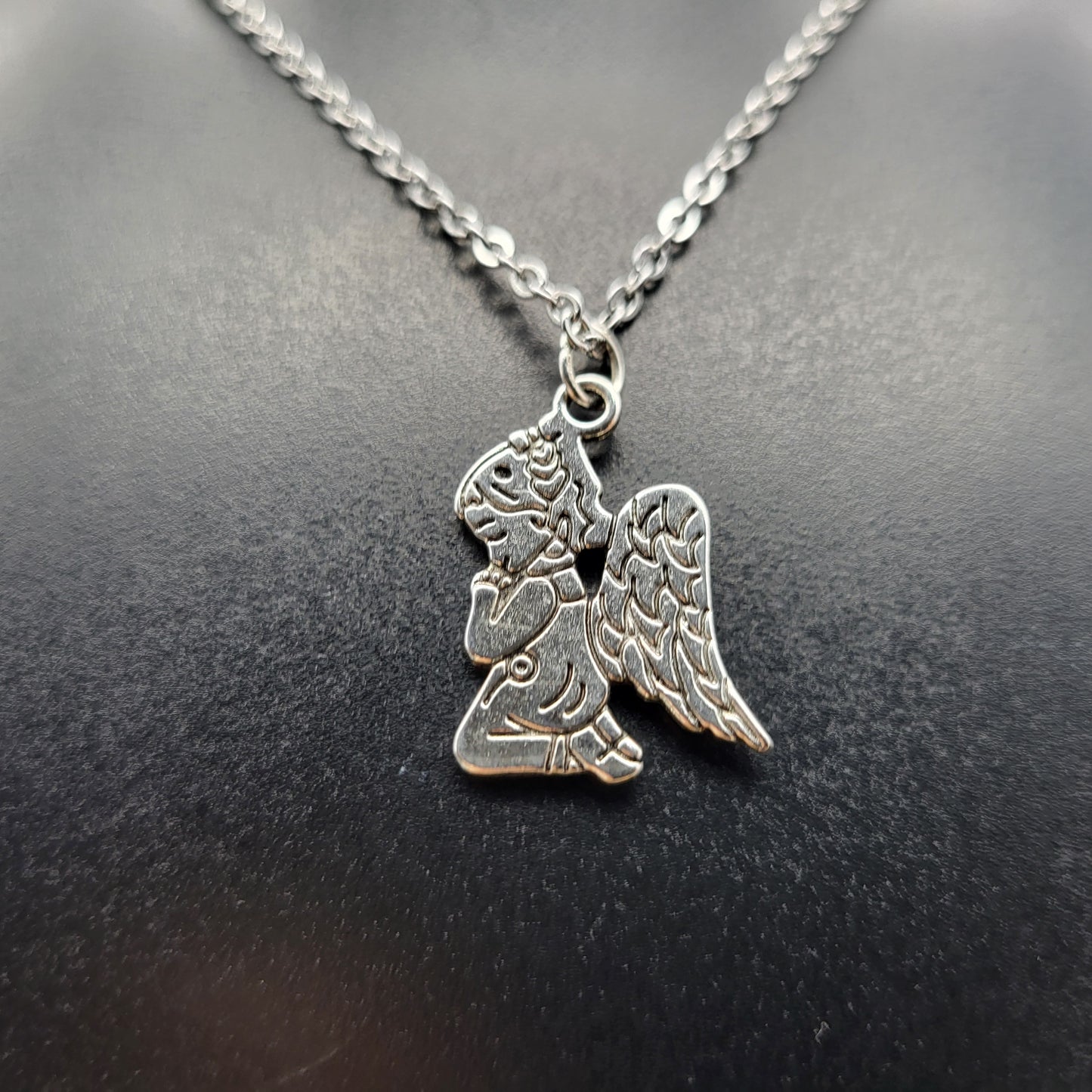 CHAÎNES + PENDENTIFS ANGES MIGNONS - BIJOUX FANTAISIES AU CHOIX