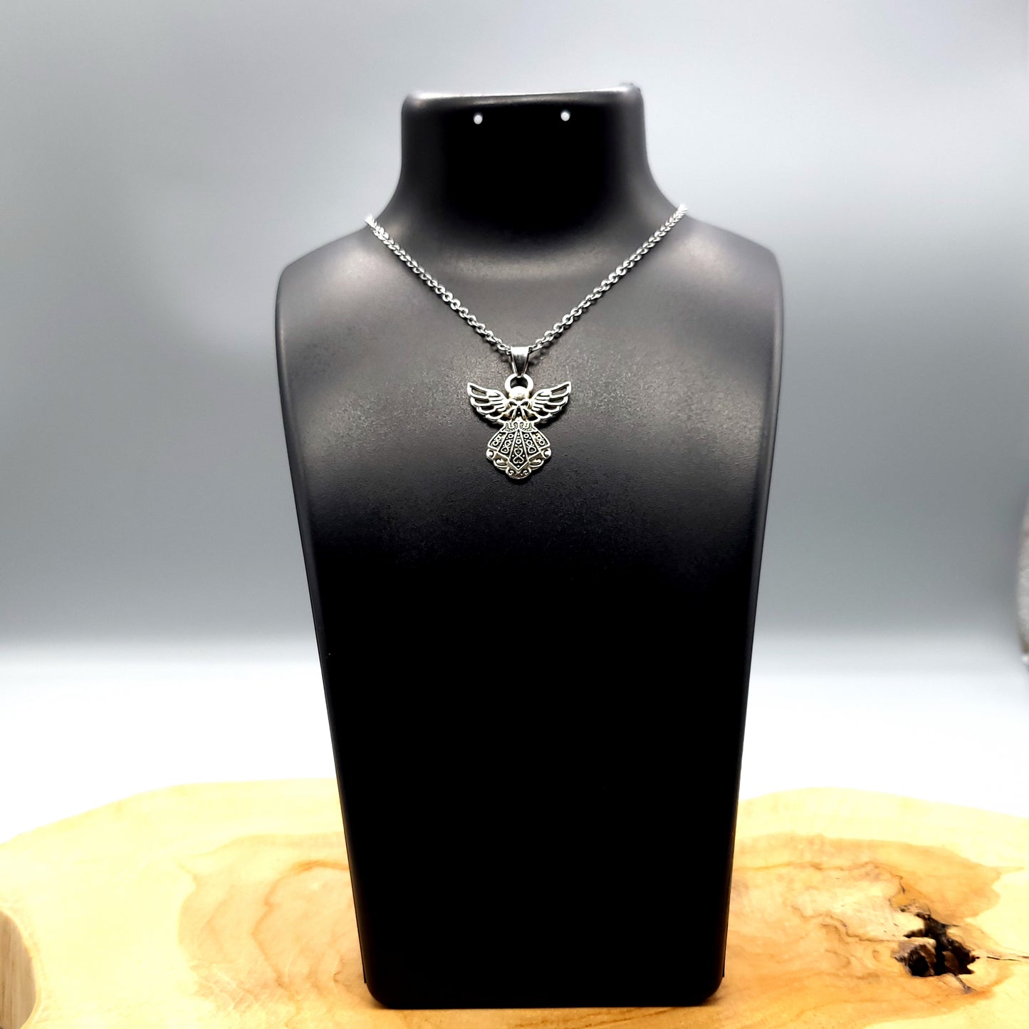 CHAÎNES + PENDENTIFS ANGES MIGNONS - BIJOUX FANTAISIES AU CHOIX