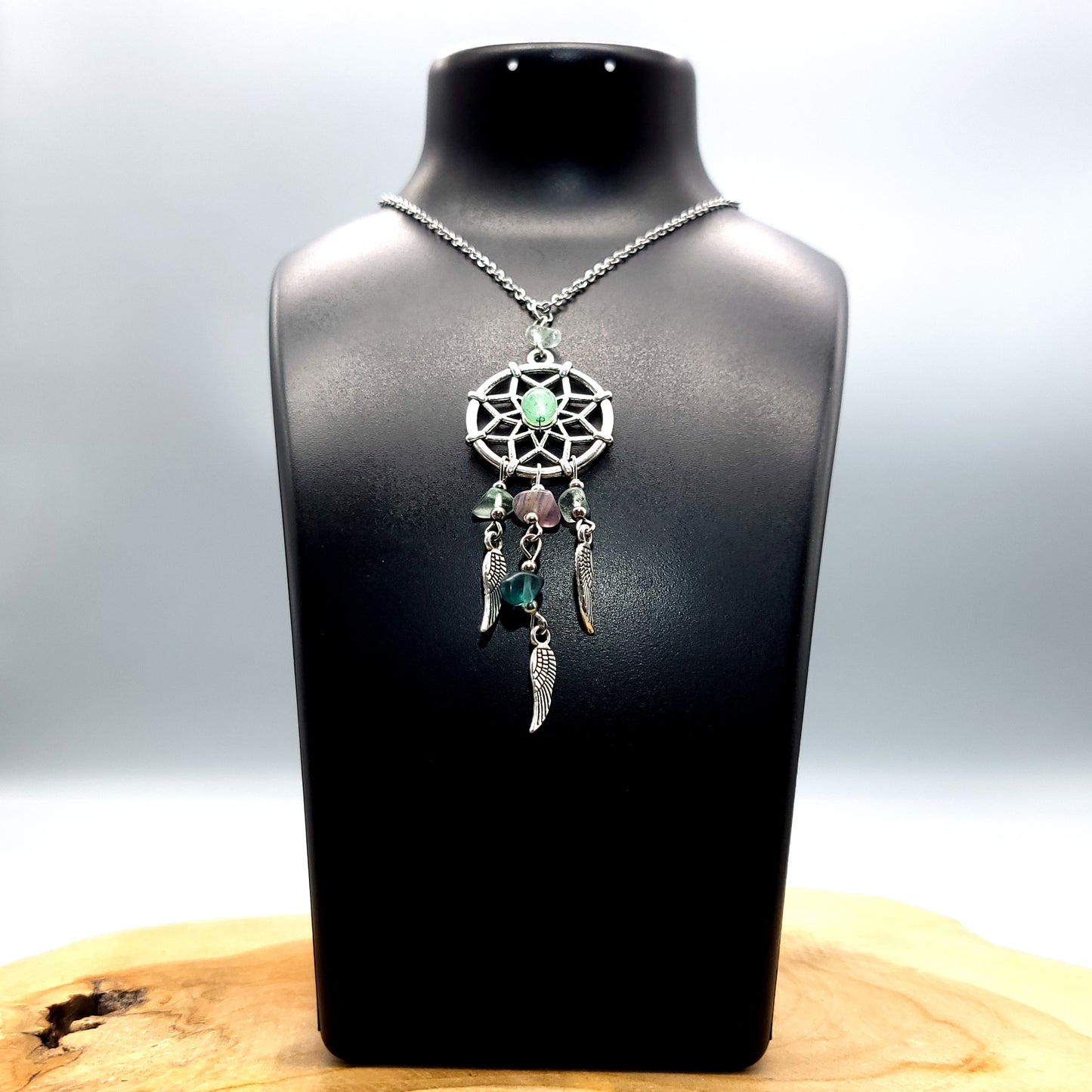 PENDENTIFS ATTRAPES RÊVES en PIERRES DIVERSES - BIJOUX ARTISANAUX, UNIQUES & ORIGINAUX