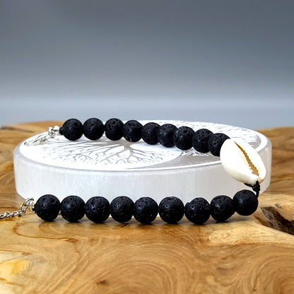 BRACELETS DE PERLES RONDES EN PIERRE DE LAVE + CAURIS (coquillage) - 2 TAILLES AU CHOIX - BIJOUX ARTISANAUX, UNIQUES & ORIGINAUX