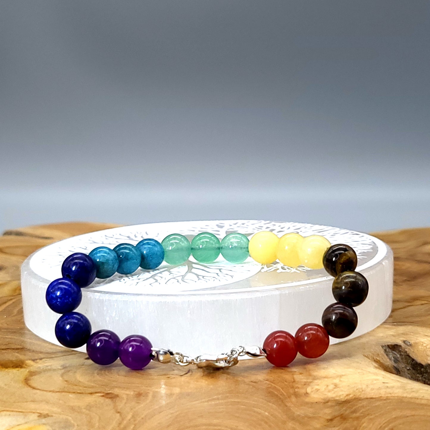 BRACELETS DE PERLES RONDES EN PIERRES DES 7 CHAKRAS - 2 TAILLES AU CHOIX - BIJOUX ARTISANAUX, UNIQUES & ORIGINAUX