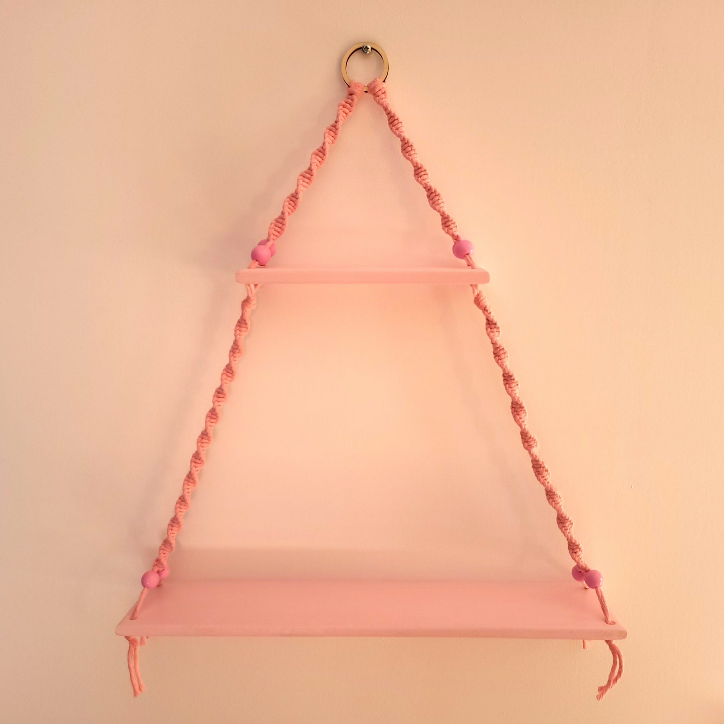 ÉTAGÈRES BALANÇOIRES ROSES EN MACRAMÉ + BOIS - ORIGINALES, UNIQUES, ARTISANALES