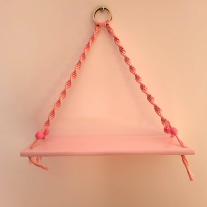 ÉTAGÈRES BALANÇOIRES ROSES EN MACRAMÉ + BOIS - ORIGINALES, UNIQUES, ARTISANALES