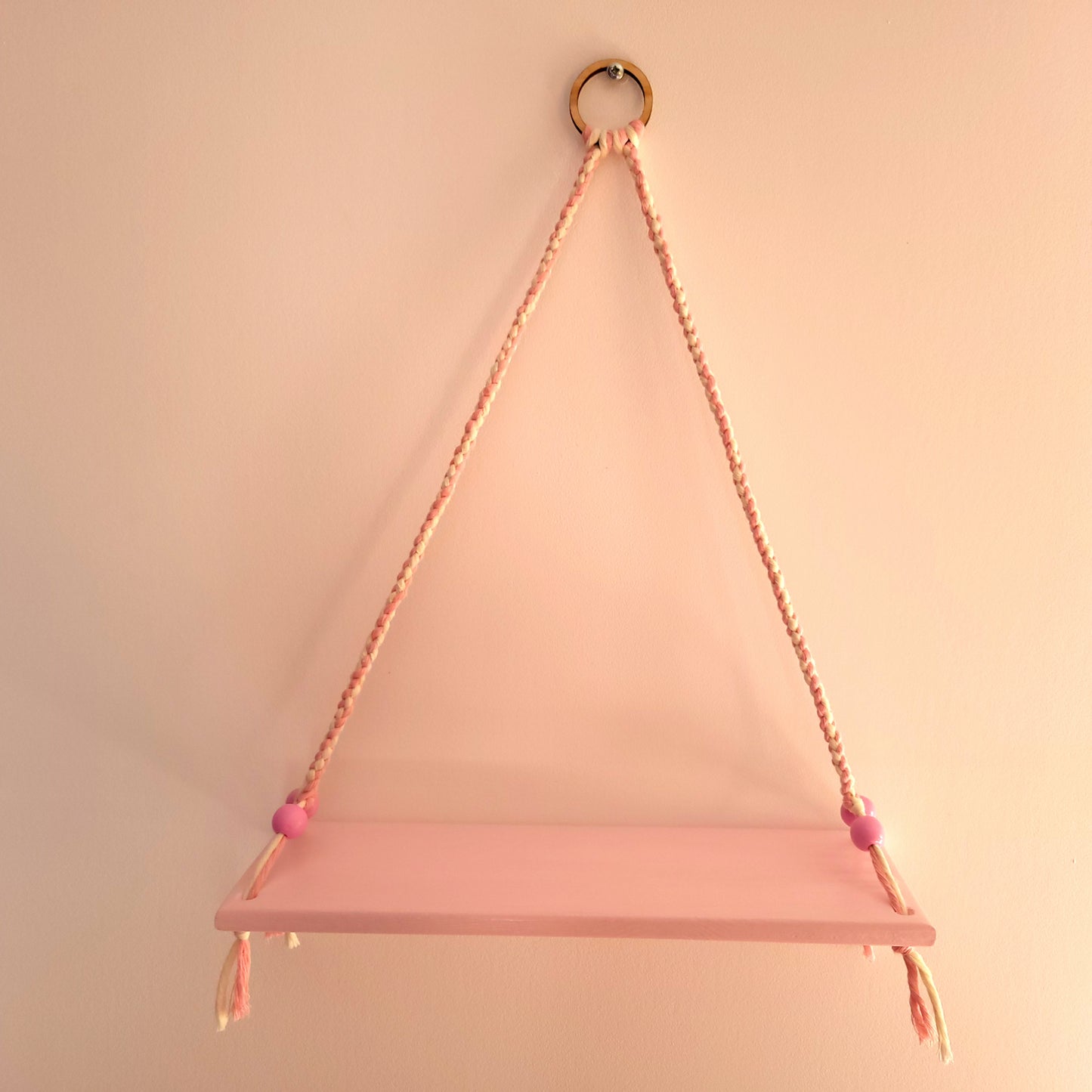 ÉTAGÈRES BALANÇOIRES ROSES EN MACRAMÉ + BOIS - ORIGINALES, UNIQUES, ARTISANALES