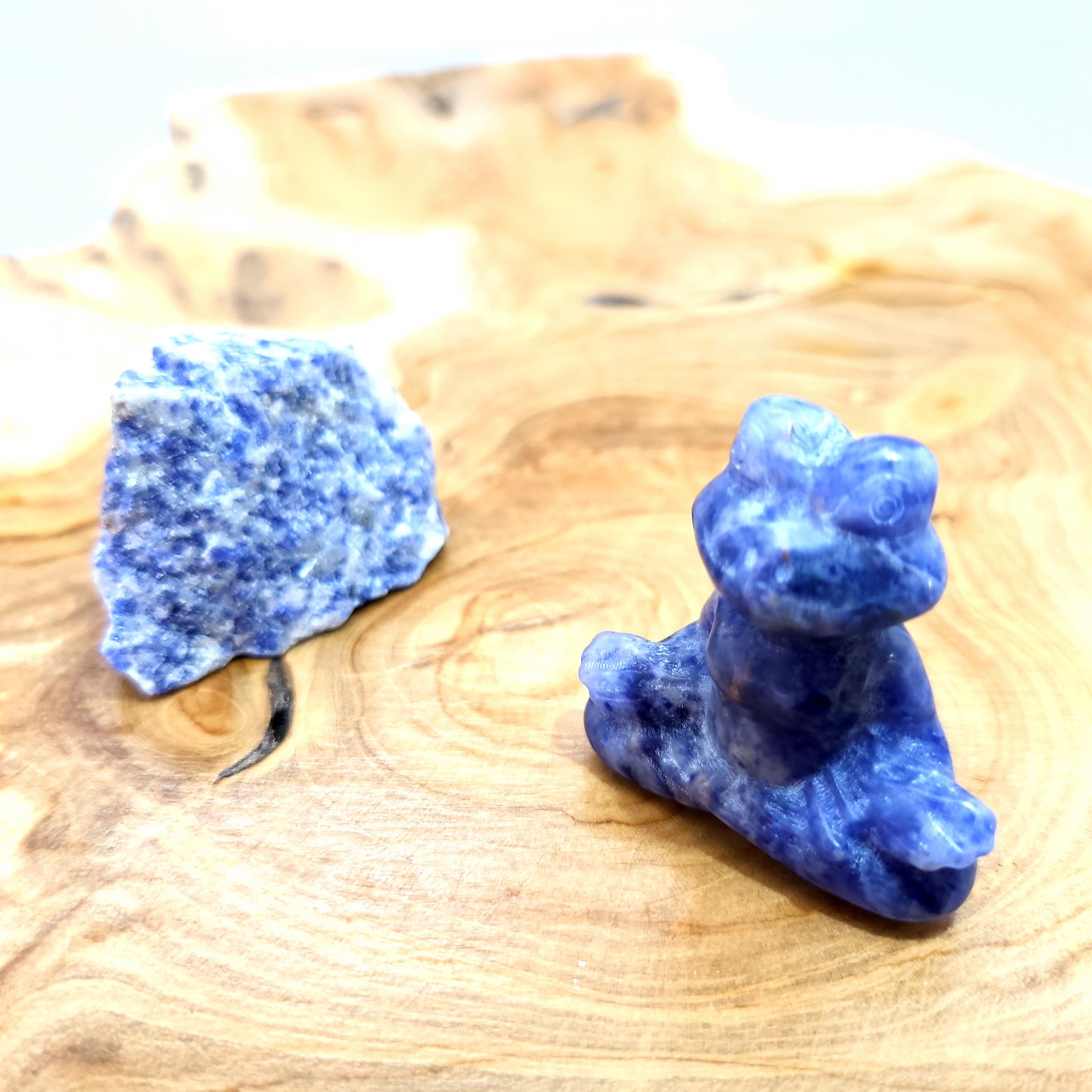 PETITES GRENOUILLES EN MÉDITATION EN PIERRES AU CHOIX - SCULPTURES UNIQUES & ARTISANALES