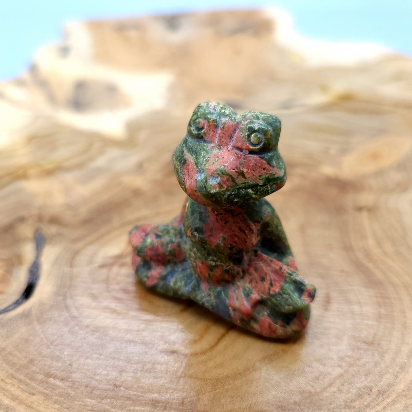 PETITES GRENOUILLES EN MÉDITATION EN PIERRES AU CHOIX - SCULPTURES UNIQUES & ARTISANALES