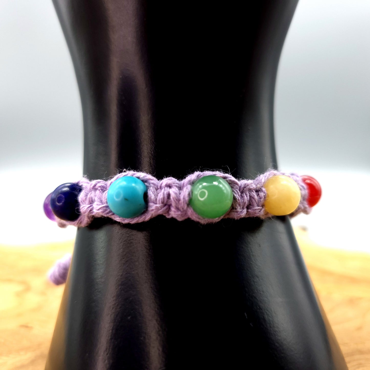 BRACELETS 7 CHAKRAS EN MACRAMÉ + 7 PIERRES ASSOCIÉES - AJUSTABLES & MIXTES, UNIQUES & ARTISANAUX