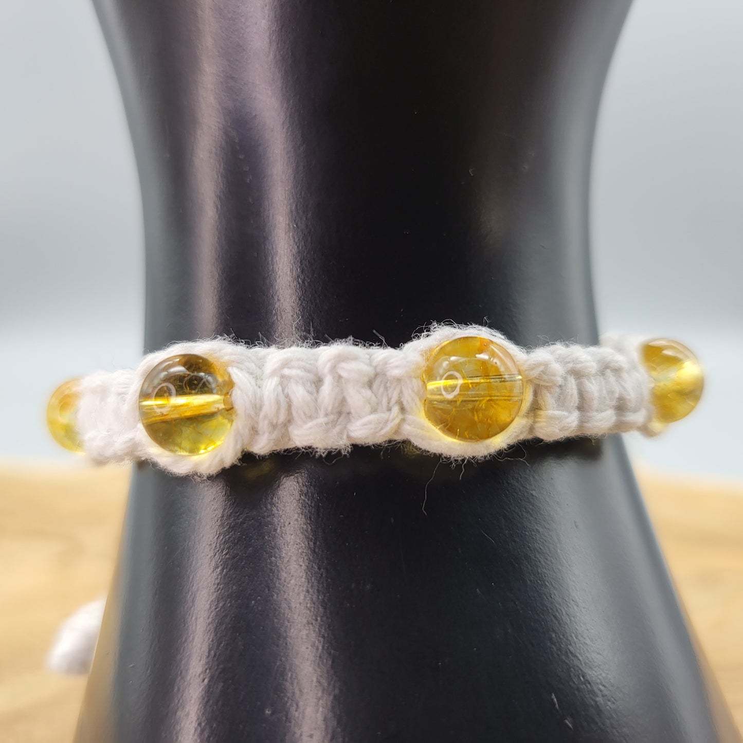BRACELET MACRAMÉ EN PIERRE DE CITRINE - AJUSTABLE & MIXTE, UNIQUE & ARTISANAL