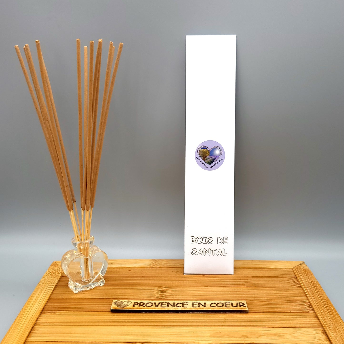 DIVERS BÂTONS ENCENS PURIFIANTS (Sauge blanche, bois de santal et Lavande) - ARTISANAUX & NATURELS