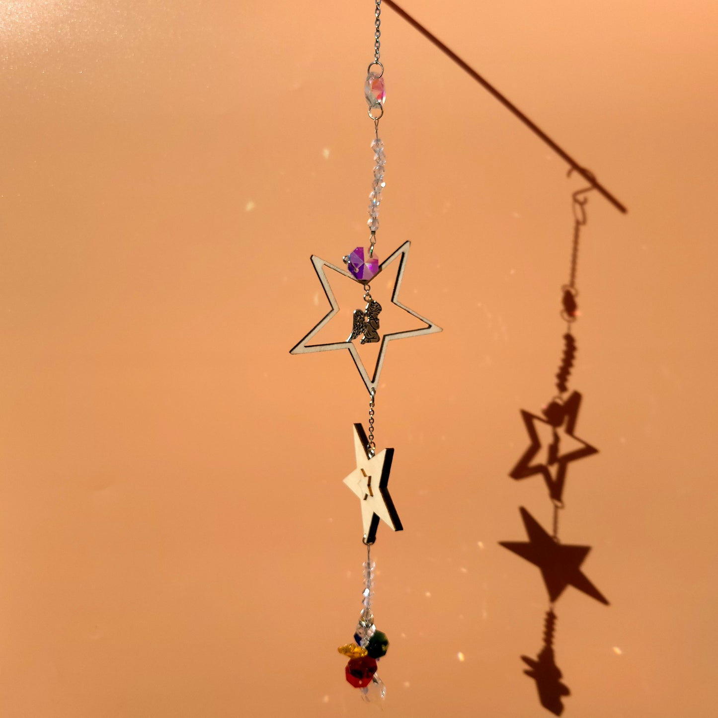 DÉCORATION SUNCATCHER ÉTOILES EN BOIS + ANGES 7 CHAKRAS - ATTRAPE SOLEIL UNIQUE, ARTISANAL & ORIGINAL