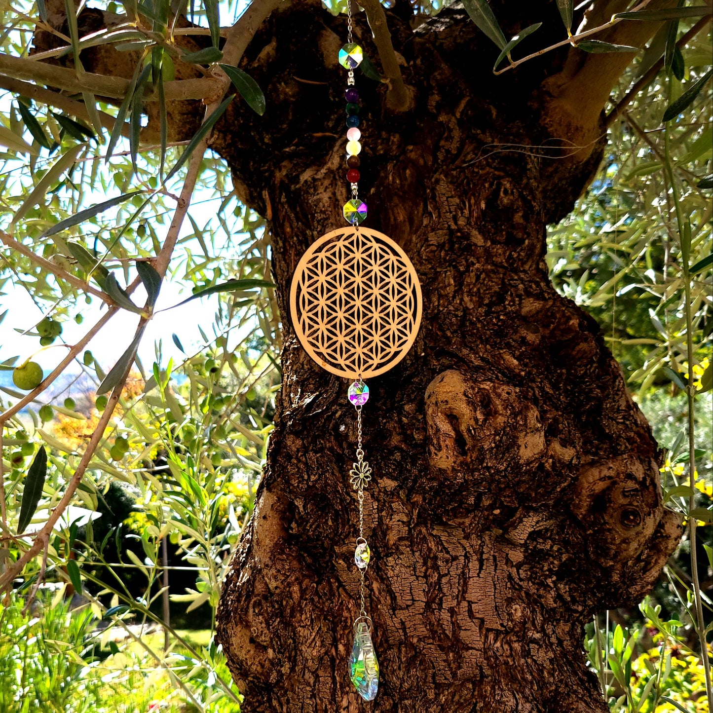 DÉCORATION SUNCATCHER 7 CHAKRAS EN PIERRES & FLEUR de VIE EN BOIS + MARGUERITE - ATTRAPE SOLEIL UNIQUE, ARTISANAL & ORIGINAL