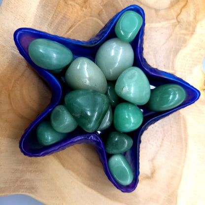 AVENTURINE VERTE EN PETITES PIERRES POLIES ET BRUTES