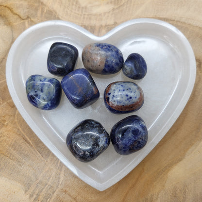 SODALITE EN PETITES PIERRES POLIES ET BRUTES
