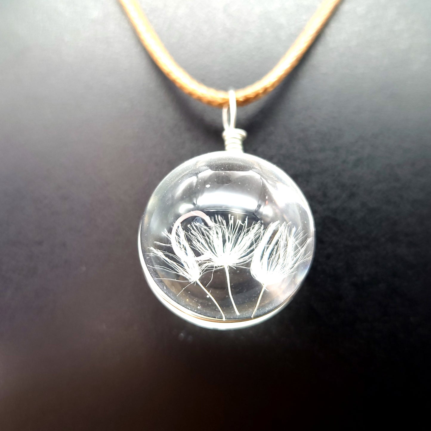 COLLIERS + PENDENTIF VRAIES GRAINES DE PISSENLITS SOUS VERRE - UNIQUES, ORIGINAUX & ARTISANAUX