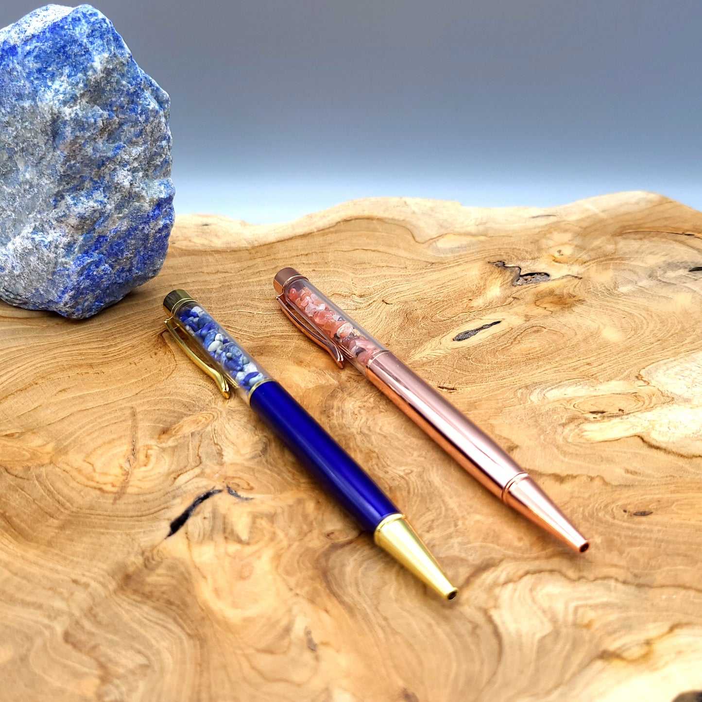 DIVERS STYLOS à BILLES EN PIERRES SEMI-PRÉCIEUSES (base métal doré...) - COULEURS & PIERRES AU CHOIX