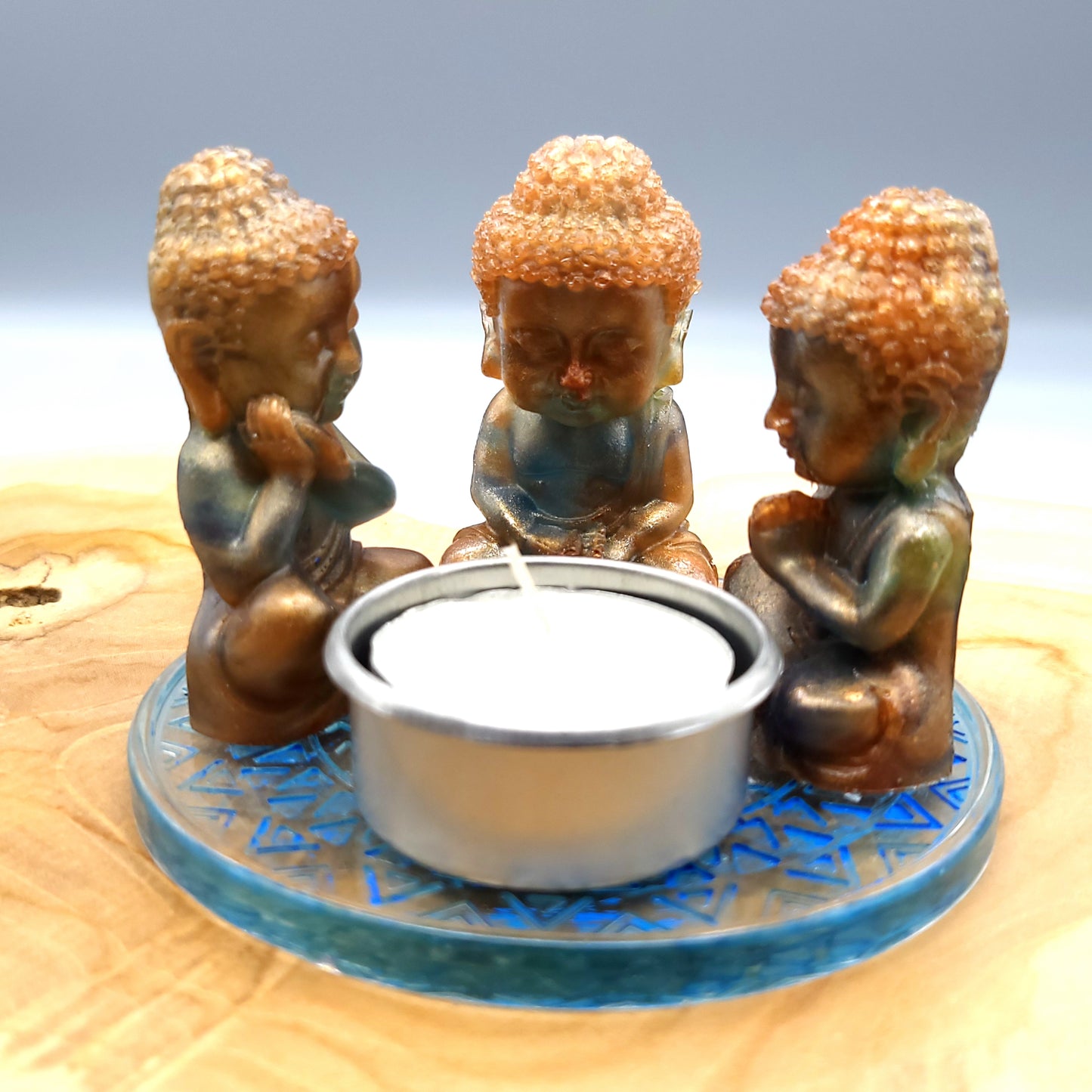 DÉCORATIONS " 6 en 1 "  LOT 3 BOUDDHAS + SOCLE MANDALA EN RÉSINE + COUPELLE EN MÉTAL & BOUGIE -  LOTS AU CHOIX UNIQUES, ARTISANAUX & ORIGINAUX