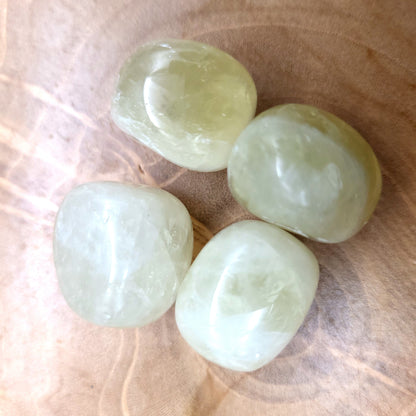 CITRINE EN PETITES PIERRES POLIES ET BRUTES