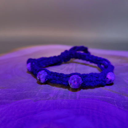 BRACELET MACRAMÉ EN PIERRE DE YOOPERLITE (FLAMMES UV) - AJUSTABLE & MIXTE, UNIQUE & ARTISANAL