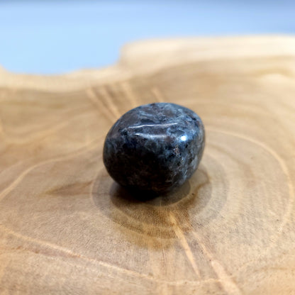 YOOPERLITE EN PETITES PIERRES POLIES ET BRUTES