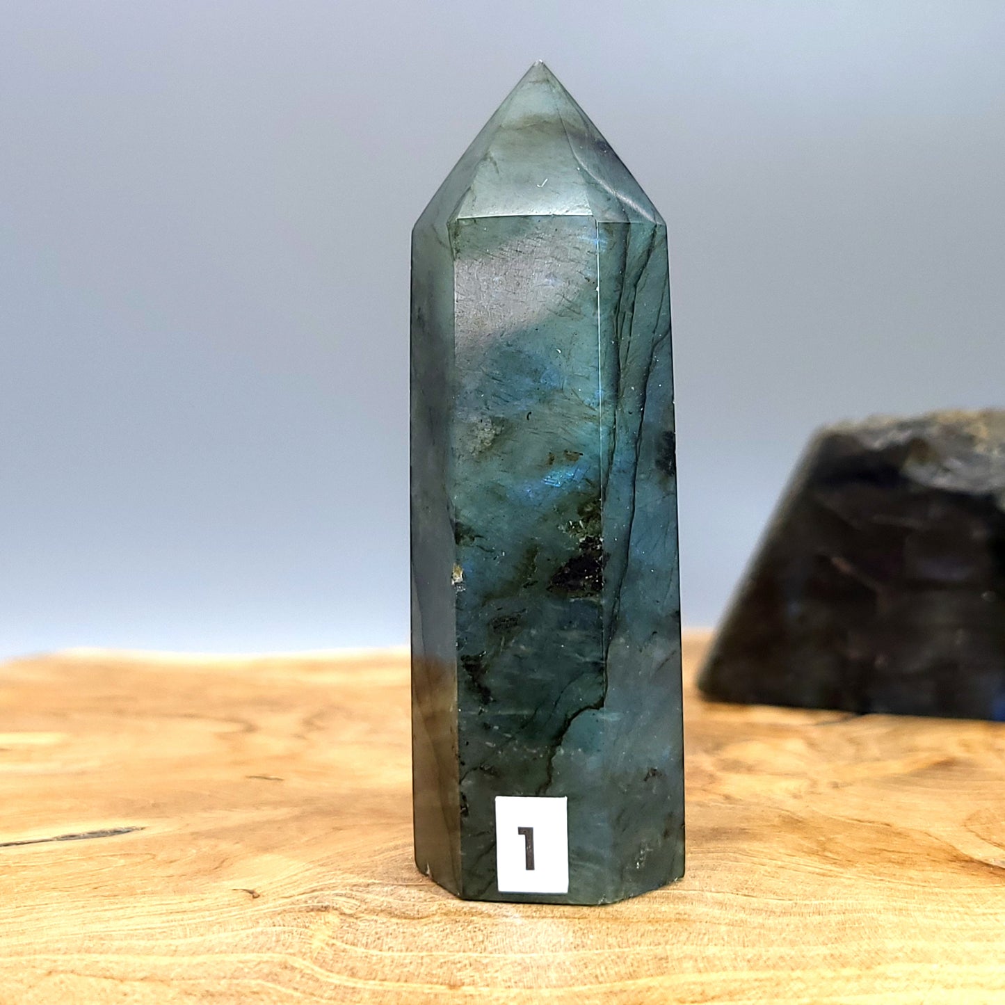 TOUR en POINTE EN PIERRE LABRADORITE - UNIQUE & ARTISANALE