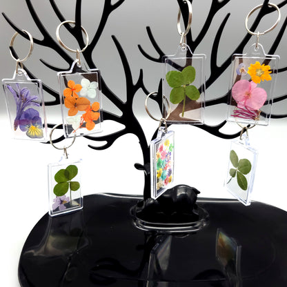 MAGNIFIQUES PORTE-CLÉS DE VRAIES FLEURS SÉCHÉES - UNIQUES, ORIGINAUX & ARTISANAUX