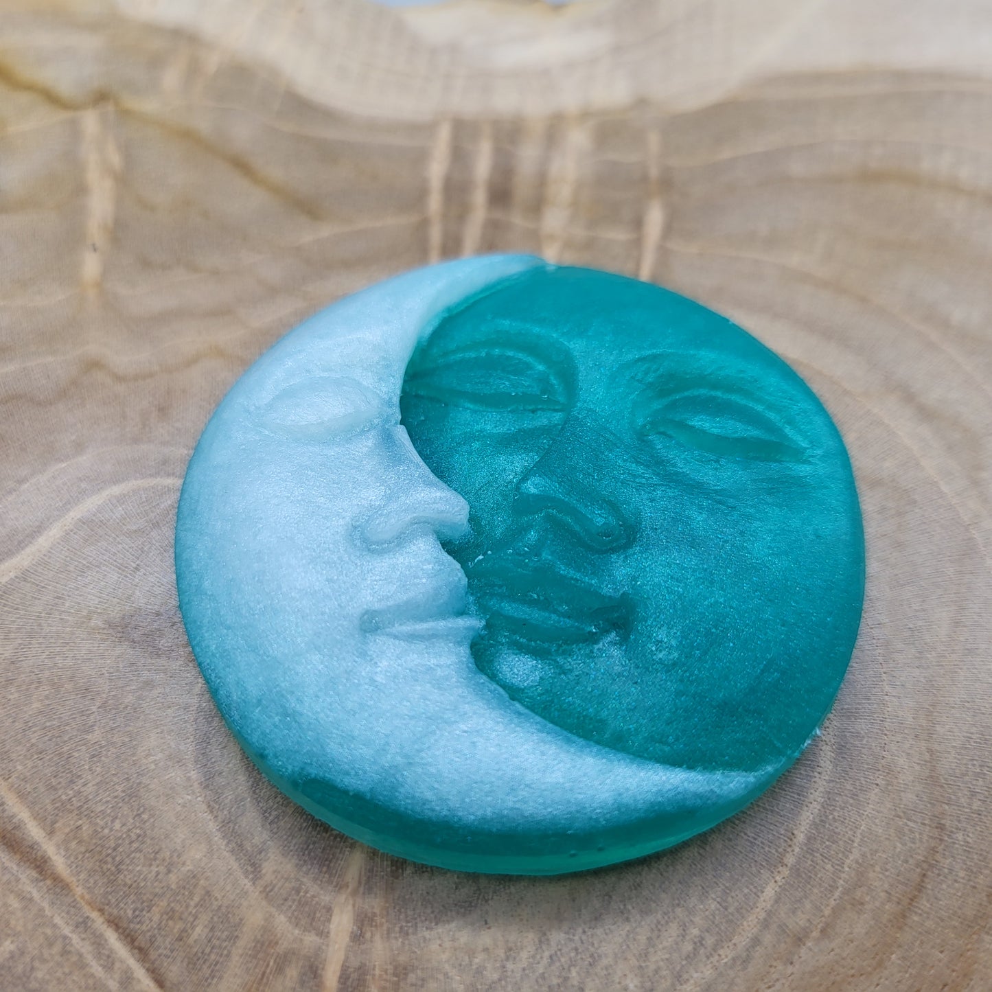 MAGNETS DUO SOLEIL + LUNE EN RÉSINE 2D - COLORIS AU CHOIX - UNIQUES, ARTISANAUX & ORIGINAUX