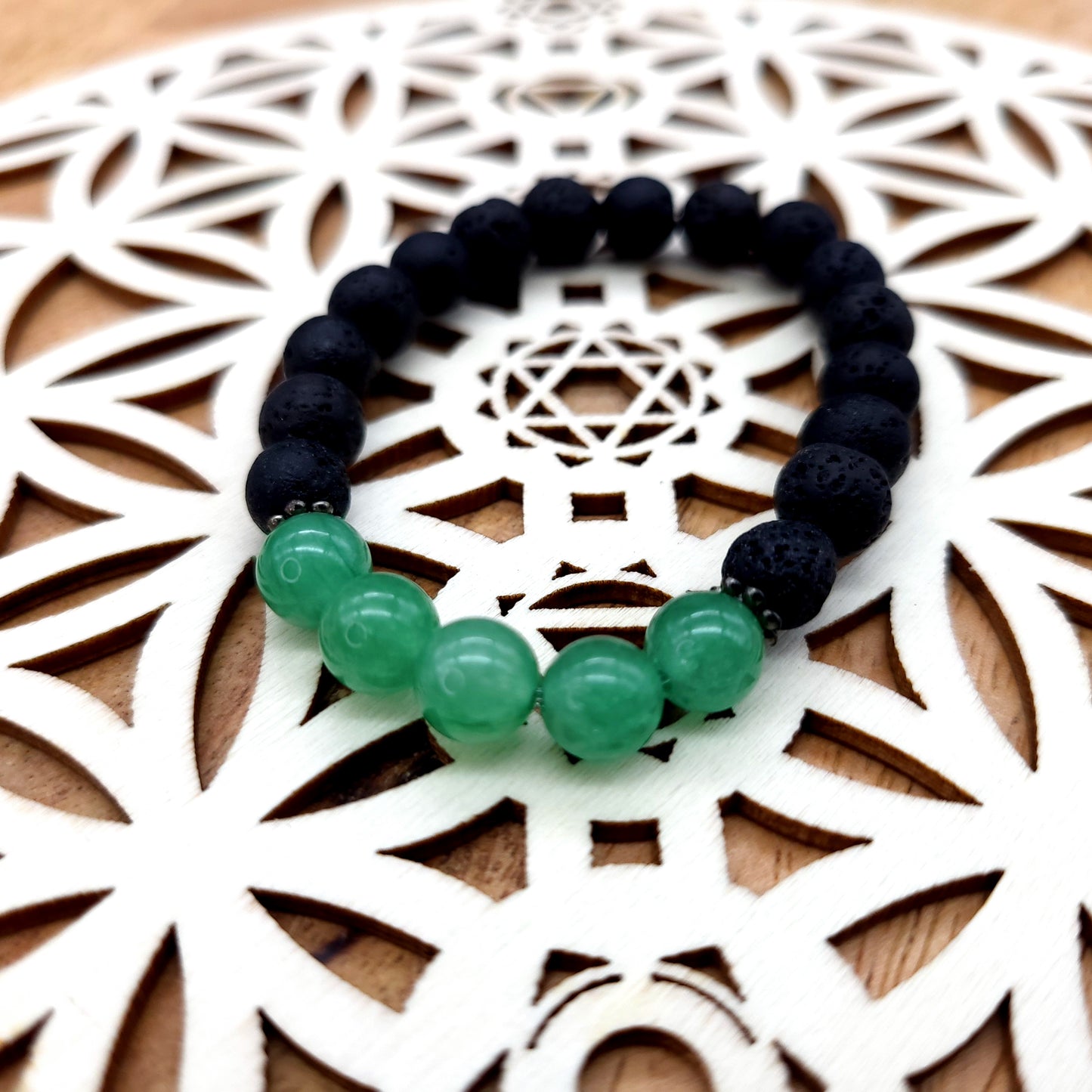 BRACELETS À ÉLASTIQUES EN PIERRES DE LAVE + AVENTURINE VERTE - 2 TAILLES AU CHOIX - BIJOUX ARTISANAUX, UNIQUES & ORIGINAUX