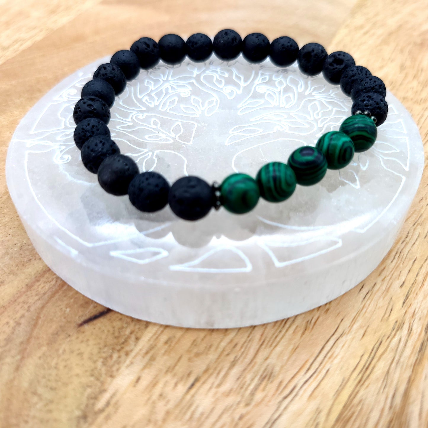 BRACELETS À ÉLASTIQUES EN PIERRES DE LAVE + MALACHITE - 2 TAILLES AU CHOIX - BIJOUX ARTISANAUX, UNIQUES & ORIGINAUX