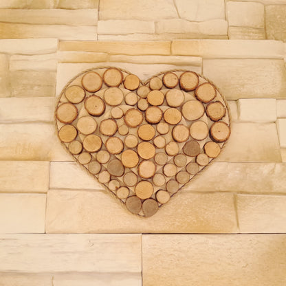 TABLEAU COEUR ET RONDINS DE CHENE EN RELIEF SUR 3 HAUTEURS - MODÈLE N°1 - DÉCORATION UNIQUE, ORIGINALE et ARTISANALE