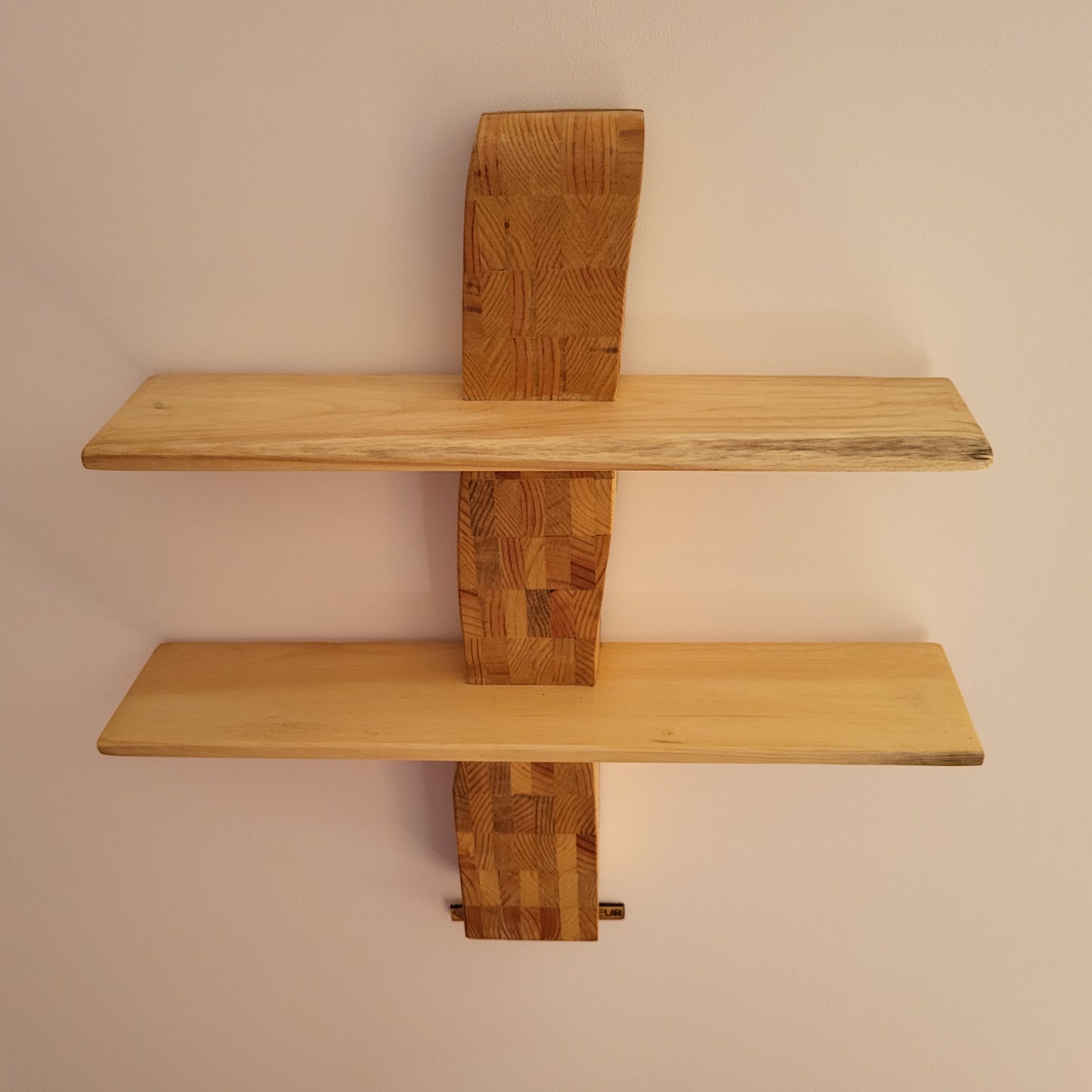 ÉTAGÈRE PUZZLE EN BOIS  + 2 TABLETTES EN PIN - MODÈLE ÉCOLO, ARTISANAL, ORIGINAL & UNIQUE