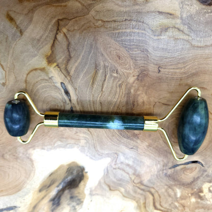OUTIL de BEAUTÉ AVEC « 2 ROULEAUX » EN PIERRE DE JADE VERT - MASSAGE & ANTI-ÂGE - 3 MODÈLES AU CHOIX
