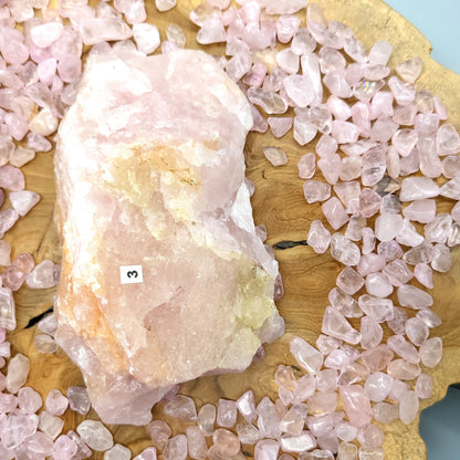 GRANDES PIERRES EN QUARTZ ROSE - BRUTES, SEMI-PRÉCIEUSES & UNIQUES AU CHOIX