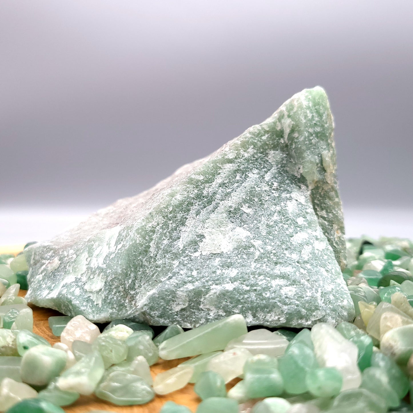 GRANDES PIERRES EN AVENTURINE VERTE - BRUTES, SEMI-PRÉCIEUSES & UNIQUES AU CHOIX