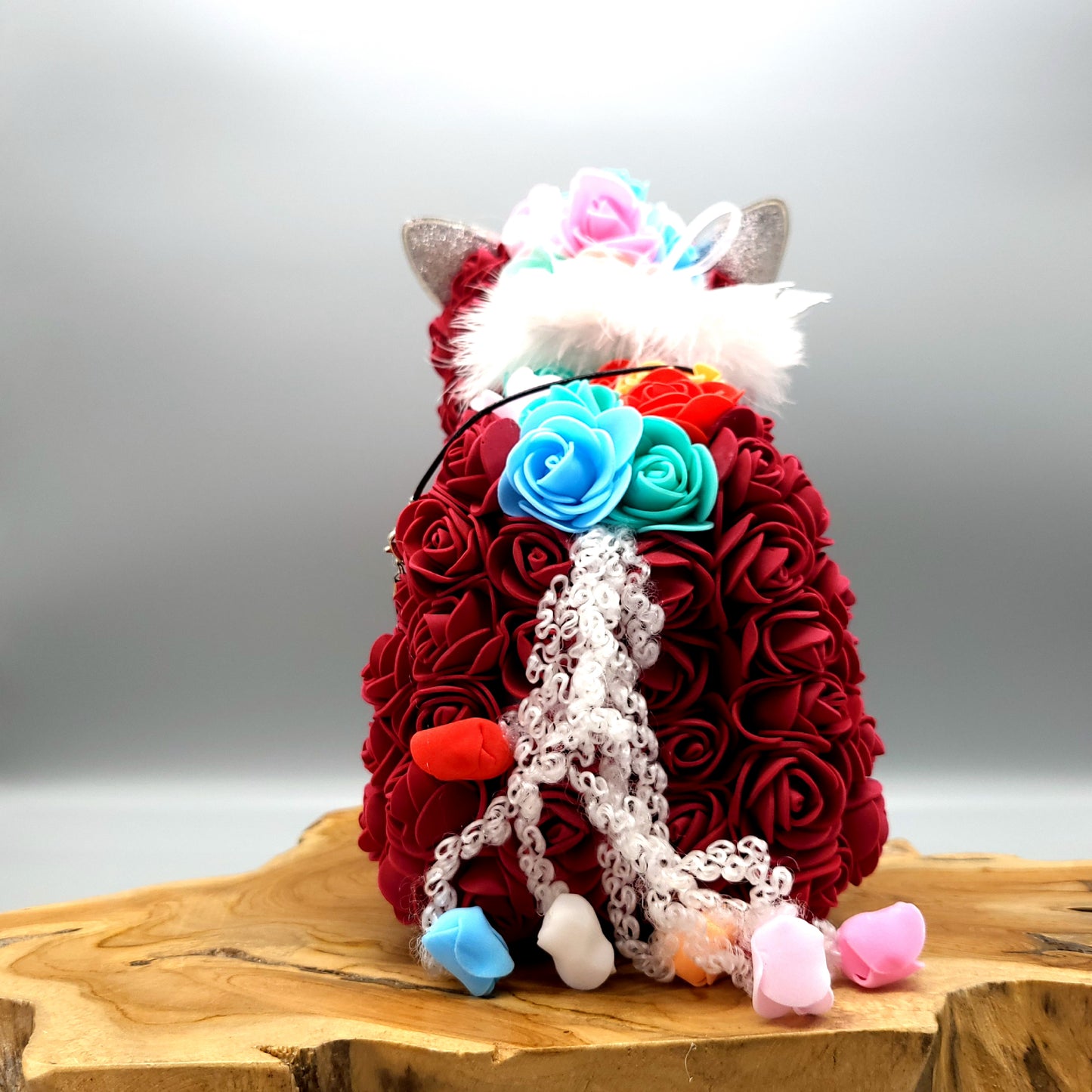 DÉCORATION " 2 EN 1 " SUBLIME LICORNE 3D ROUGE & MULTICOLORES + BIJOU COLLIER FANTAISIE - UNIQUE, ORIGINAL & ARTISANAL