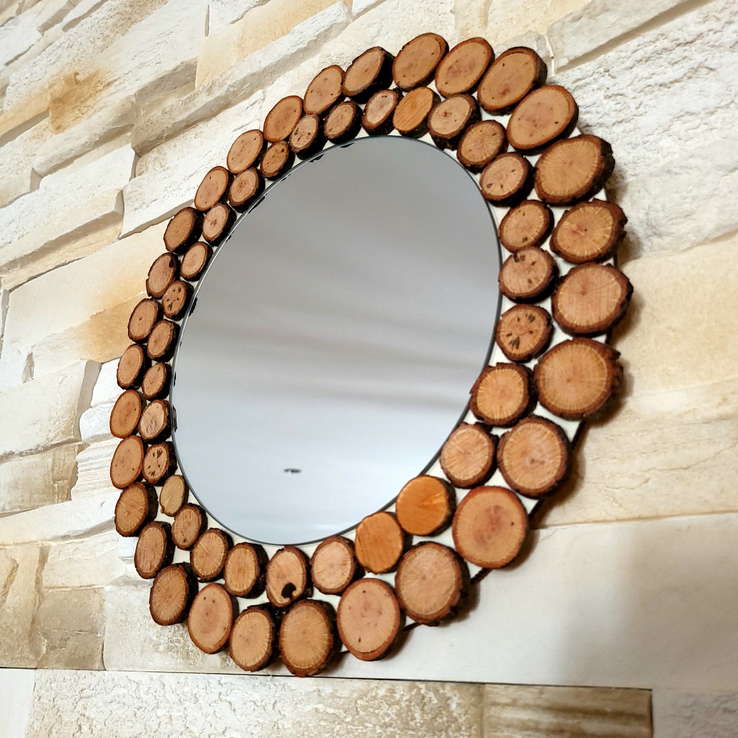 GRAND MIROIR EN RELIEF EN RONDINS DE BOIS - MODÈLE N°2 - DÉCORATION UNIQUE, ORIGINALE et ARTISANALE