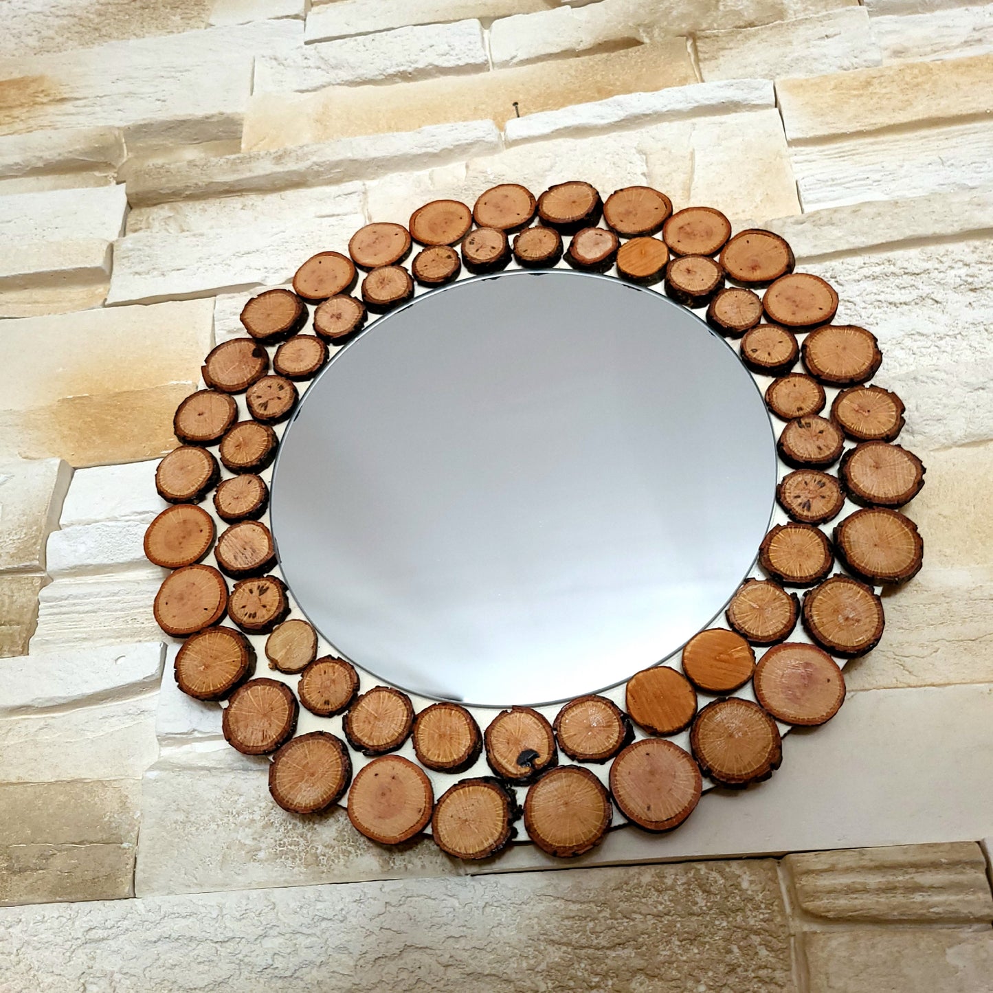 GRAND MIROIR EN RELIEF EN RONDINS DE BOIS - MODÈLE N°2 - DÉCORATION UNIQUE, ORIGINALE et ARTISANALE