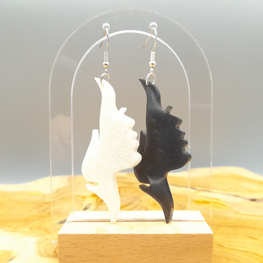 GRANDES BOUCLES D'OREILLES VISAGES EN MIROIR EN RÉSINE - DIVERS COLORIS ARTISANAUX, UNIQUES & ORIGINAUX