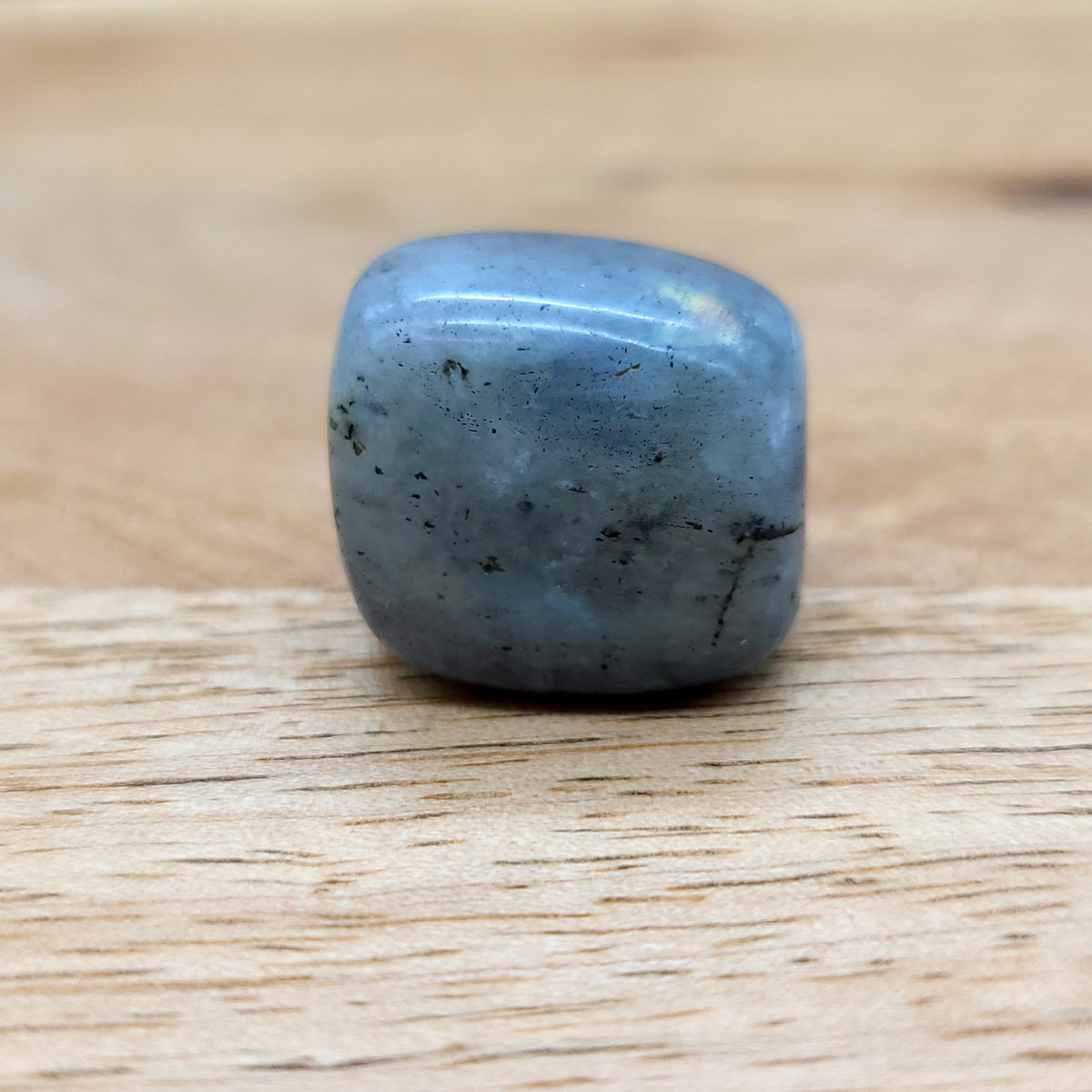 LABRADORITE SMALL POLISHED AND ROUGH STONES