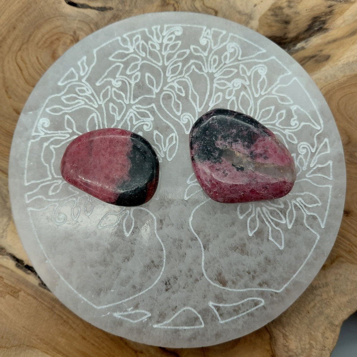 RHODOCHROSITE EN PETITES PIERRES FORME DE GALETS PLATS ET/OU PIERRES BRUTES