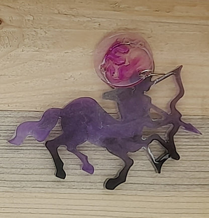 PORTES CLÉS " VIOLETS NOIRS " SIGNES ASTROLOGIQUES DU ZODIAQUE + CONSTELLATIONS - BIJOUX DE SAC FANTAISIES ORIGINAUX, UNIQUES & ARTISANAUX