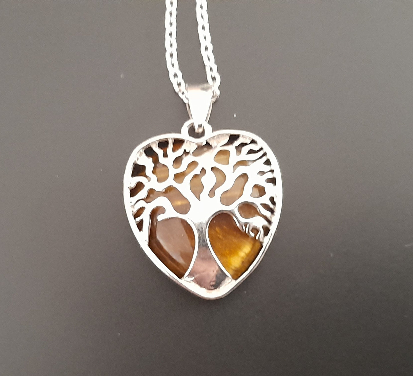 COLLIERS + PENDENTIFS COEURS + ARBRES DE VIE EN PIERRE OEIL DU TIGRE - BIJOUX ARTISANAUX, UNIQUES & ORIGINAUX