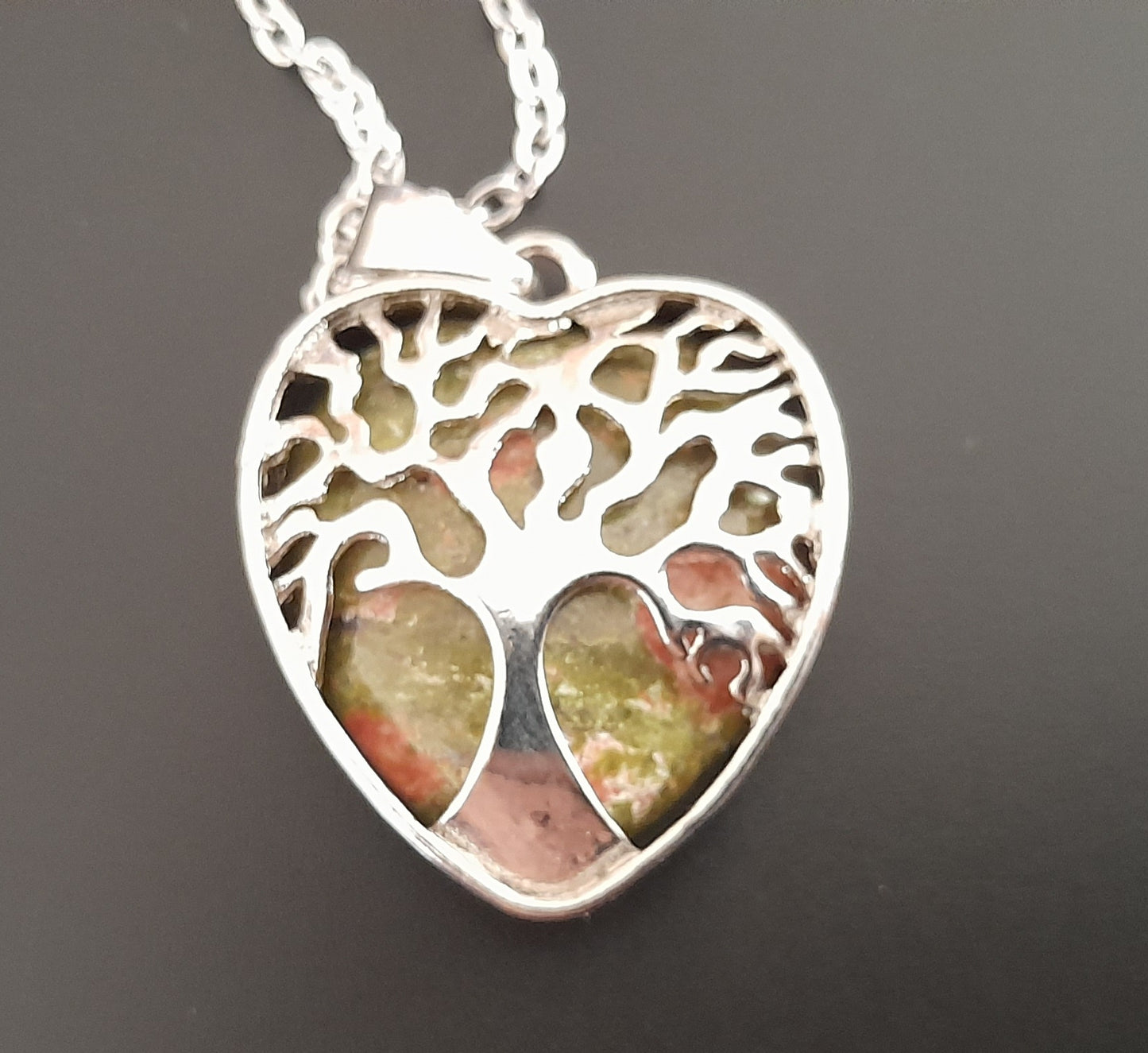 COLLIERS + PENDENTIFS COEURS + ARBRES DE VIE EN PIERRE UNAKITE - BIJOUX ARTISANAUX, UNIQUES & ORIGINAUX